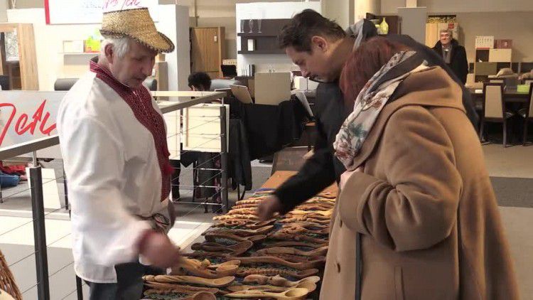 20160314-20160312-c404-jarmark_tradycji_wielkanocnych.mp4