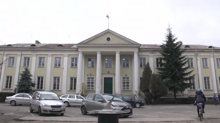 2016-04-01_-_ratusz.mp4