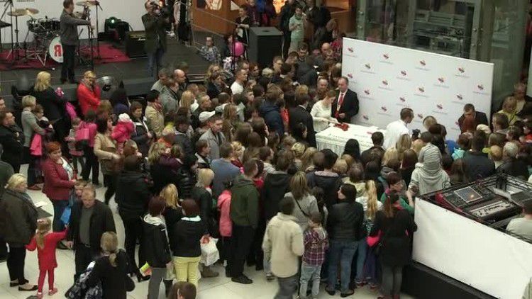 20160408-20160407-c-038-zaproszenie_na_2_rocznice_galerii_siedlce.mp4
