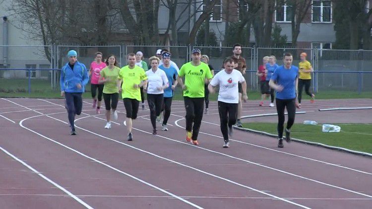 20160414-c-0904-arms_trening_biegowy_hd.mp4