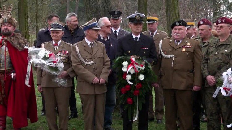 20160411-20160408-c-230-rocznica_bitwy_pod_iganiami.mp4