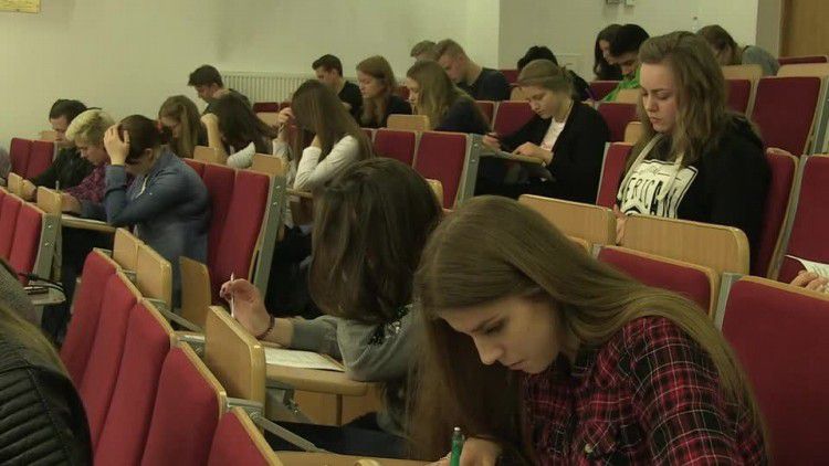 20160422-20160315-c-110-konkurs_wiedzy_biblijnej.mp4