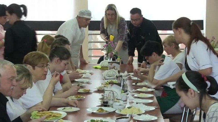 20160520-20160507-c-409-warsztaty_kulinarne_z_inessa_kim.mp4