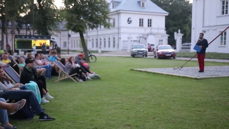 20160810_kinoletnie_220.mp4