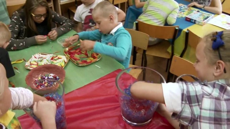 20160826-20160812-c-235-wakacyjne_zajecia_w_swietlicach_caritas.mp4