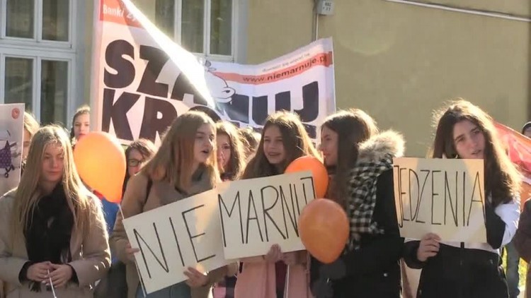 20161019-20161017-c-140-nie_marnuj_jedzenia.mp4