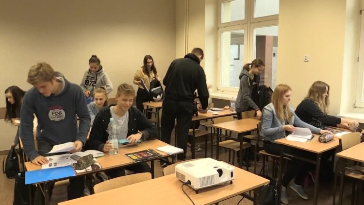 2016_10_29-c-1500-mdc_szkoly_2_hd-1.mp4