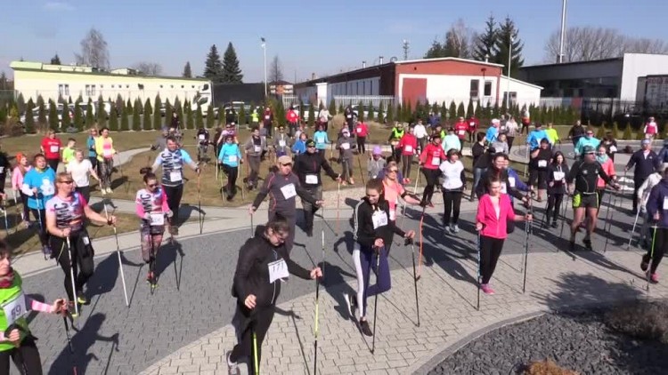 20170310-20170305-c-205-pomaszerowali_dla_maluchow_z_domu_dziecka.mp4