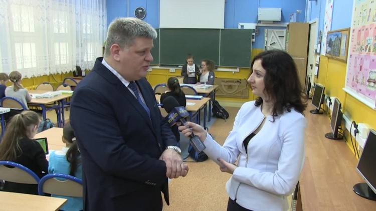 2017_04_29-c-1736-miasto_na5_szkola10_hd.mp4