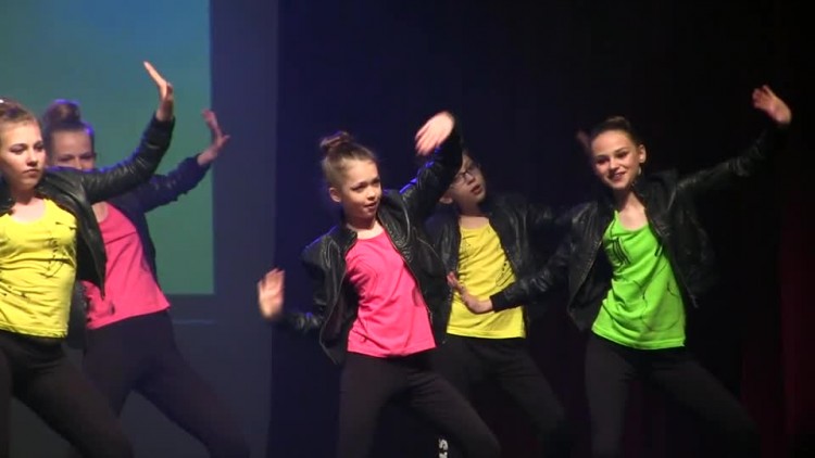 20170519-20170517-c-100_koncert_mp_dance.mp4