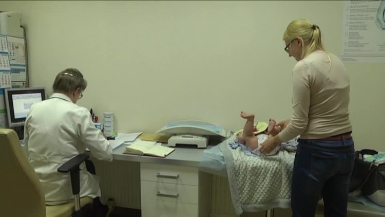 20171103-20171023-c-215-bezplatne_szczepienia_przeciw_hpv.mp4