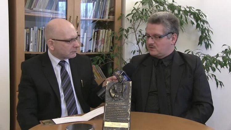 2018_01_11_2021_m_historyczny_pilsudski_w_siedlcach_3_hd.mp4