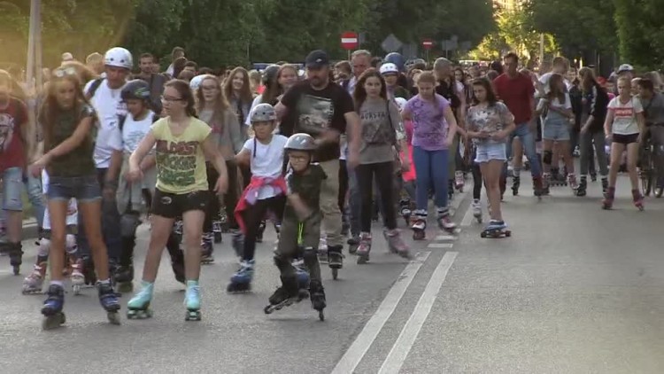 20180516-20180511-c-056-nightskating_siedlce.mp4