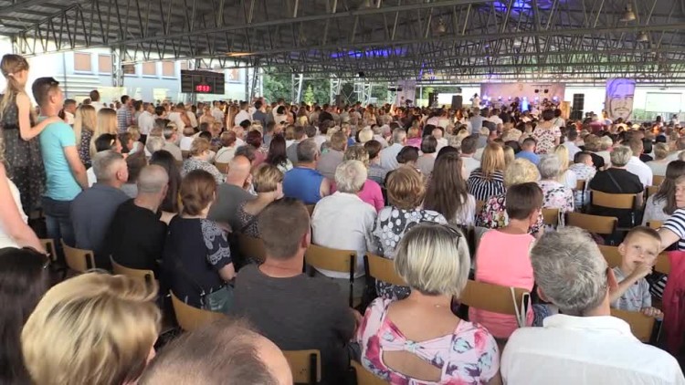 20180601-20180531-c-129-uroczystosci_najswietrzego_ciala_i_krwi_panskiej_w_siedlcach.mp4