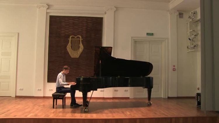 20180606-20180604-c-120-festiwal_pianistyczny_mlodych_talentow.mp4