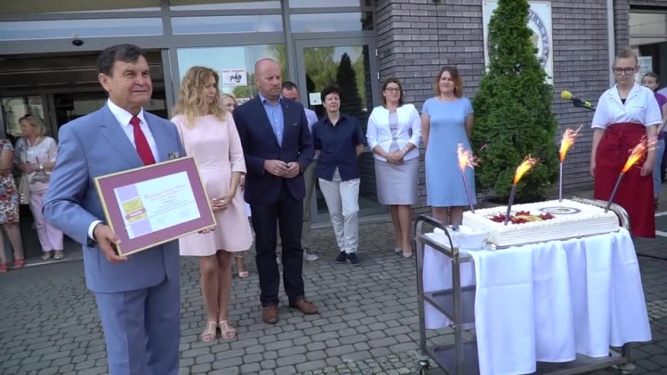 20180606-20180604-c-109-psw_najlepsza_uczelnia_w_polsce_wsrod_szkol_zawodowych.mp4