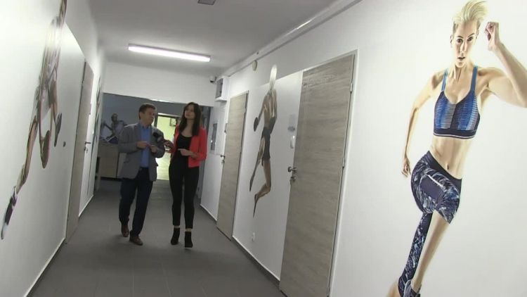 2018_11_02-c-1006-arms_hd.mp4
