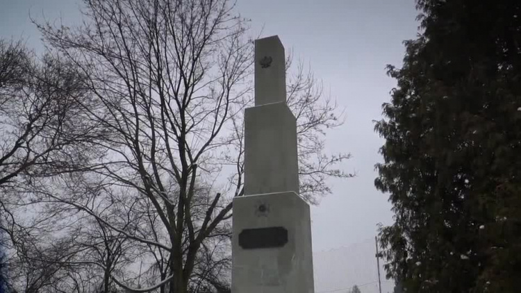 20181228-20181221-c-138-nowe_oblicze_pomnika_2en80w5kpwisok_.mp4