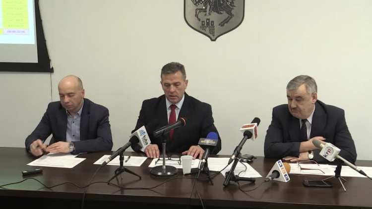 20190107-20190103-c-118-ruszyla_fala_zwolnien_w_urzedzie_miasta_2en80w5kpwisok_.mp4