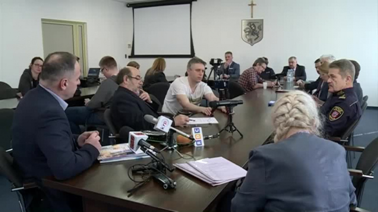 20190410-20190408-c-328-strajk_nauczycieli_w_siedlcach_poprawione-1.mp4
