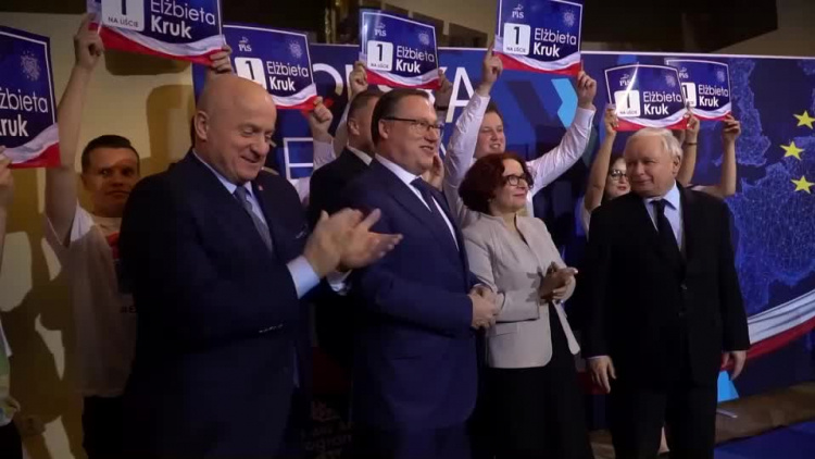 20190508-20190507-c-238-tlumy_na_spotkaniu_z_prezesem_pis-1.mp4