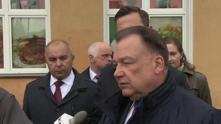 20190513-20190510-c-201-najazd_politykow_psl_na_siedlce-1.mp4