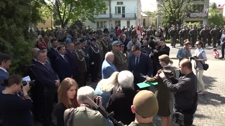 20190513-20190511-c-522-wspominali_zolnierzy_stacjonujacych_w_bialej_podlaskiej-1.mp4