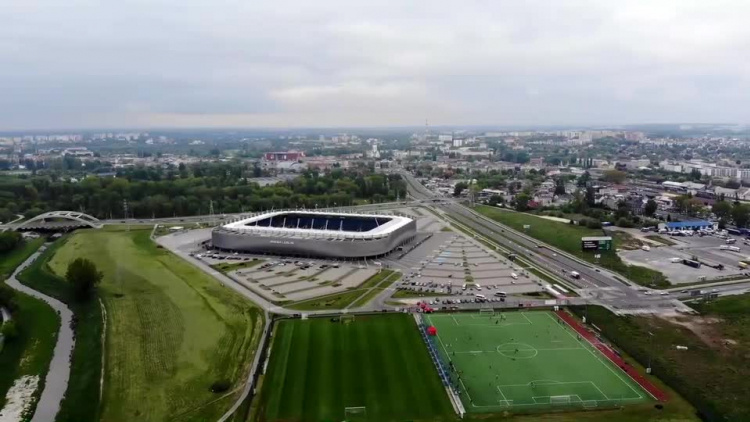 wprost_o_ue_prosto_z_tarasow_csk_lubelskie_smakuj_zycie_11_16_maja-1.mp4