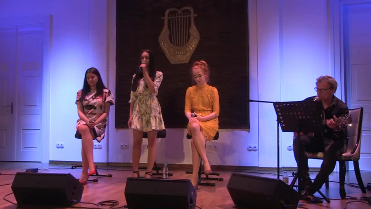 20190529-20190528-c-112-koncert_zespolu_niekompletni-1.mp4