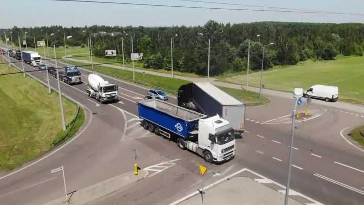 20190612-20190611-c-052-zderzenie_dwoch_aut_na_bialskiej_obwodnicy-1.mp4