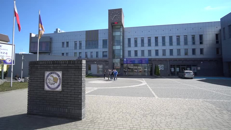 20190614-20190612-c-109-zobacz_kim_jest_nowy_rektor_psw-1.mp4