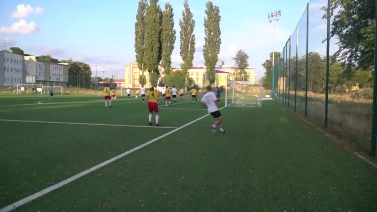 1308-sport-c712-1.mp4