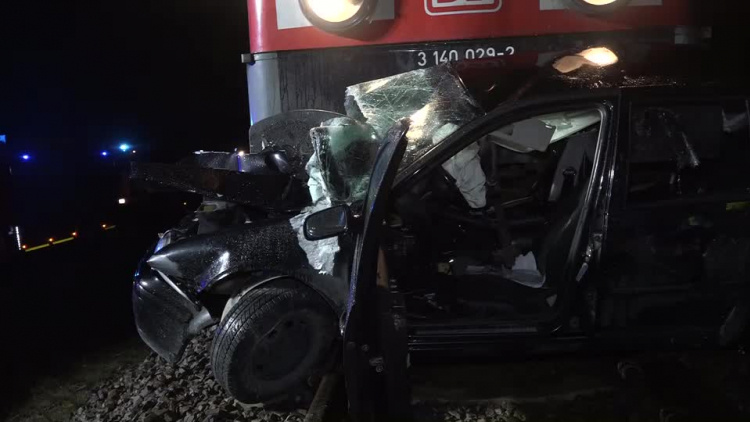 20191106-20191105-c-044-tragedia_na_torach_kolejowych_poprawione-1.mp4