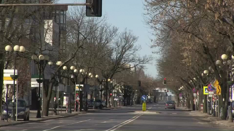 20200316-20200315-c-040-puste_ulice_coronowirus-1.mp4