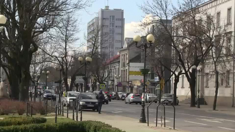 20200410-20200410-c-035-zaostrzenia_zostaja-1.mp4