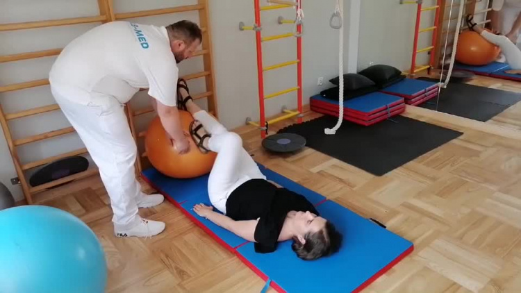 spotkanie_z_ekspertem_mgr_marek_golbiak_fizjoterapia_w_praktyce-1.mp4