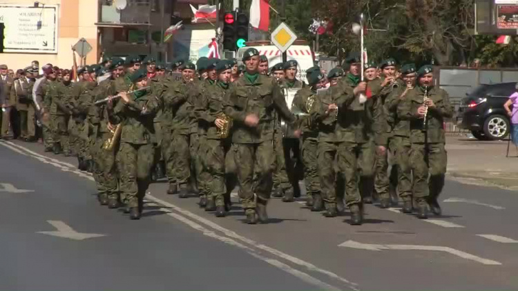 20200817-20200816-c-519-100_rocznica_bitwy_warszawskiej_odsloniecie_tablicy-1.mp4