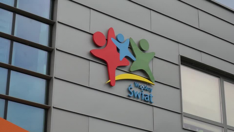 20201202-20201130-c-310-pomoc-dzieciom-z-autyzmem-poprawiony-1.mp4