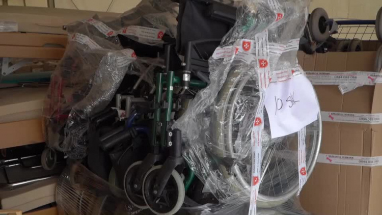 20210219-20210217-c-343-do-caritas-dotarl-sprzet-rehabilitacyjny-1.mp4