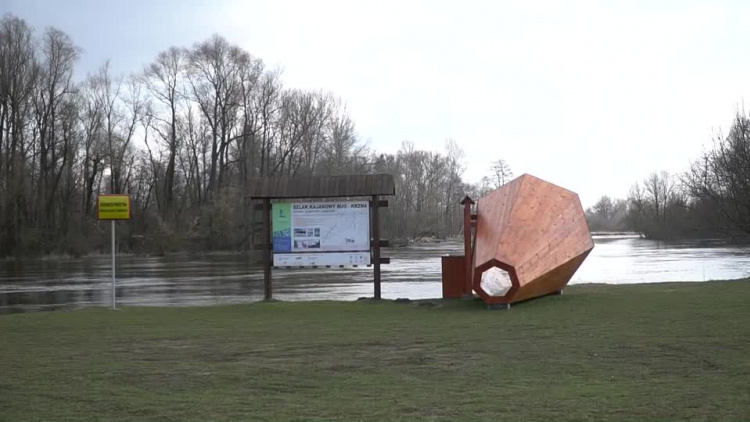 20210412-20210408-c-439-dzwieki-natury-blizej-ludzi-1.mp4