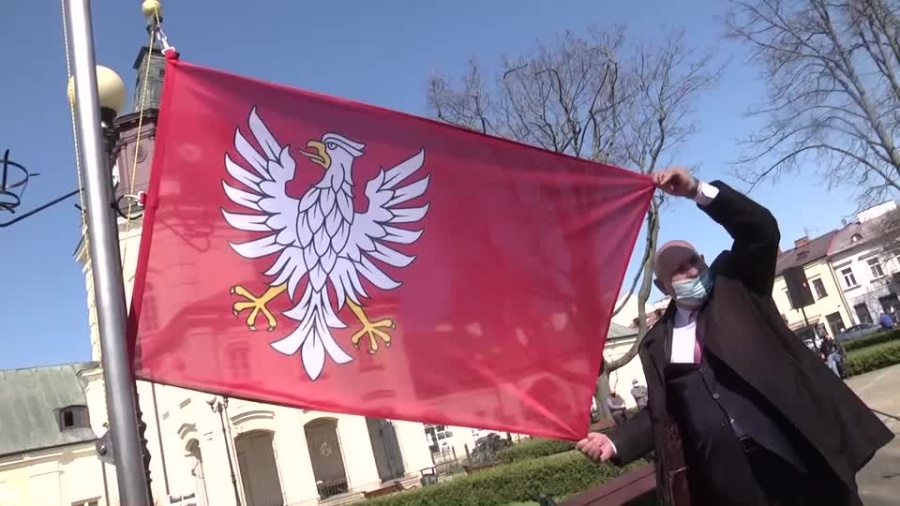20210503-20210428-c-233-dzien-flagi-flaga-mazowsza-1.mp4
