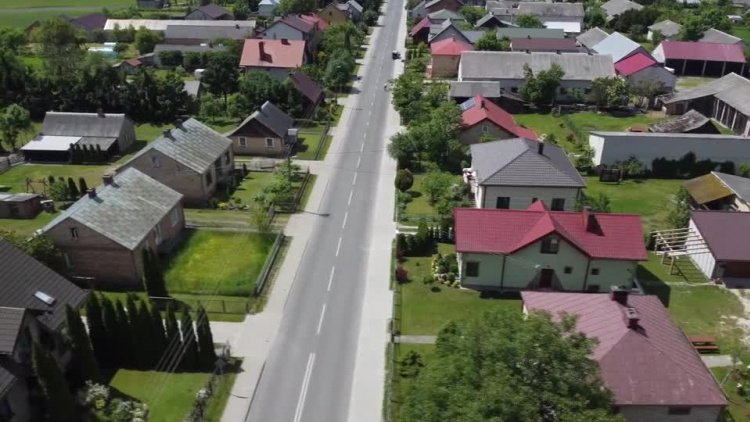 20210609-20210607-c-257-zakonczono-prace-przy-ul-poprzecznej-w-lomazach-1.mp4