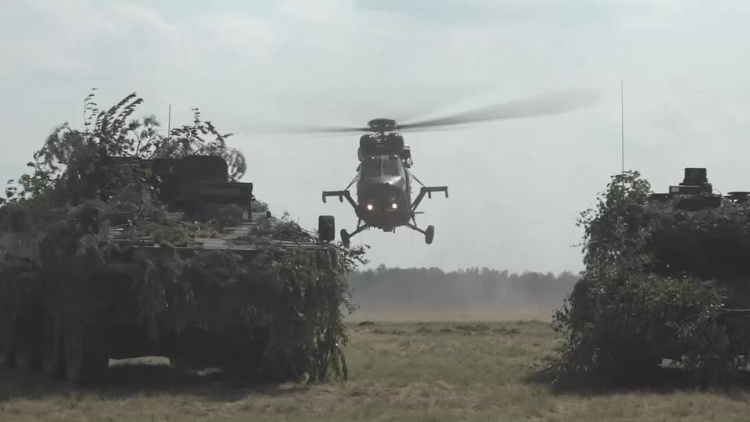 20210719-20210708-c-615-wrocilo-wojsko-do-bialej-podlaskiej-1.mp4