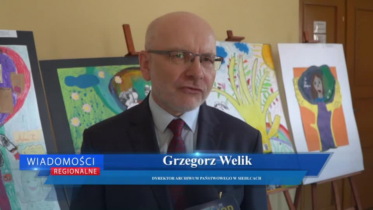 20210730-20210630-c-309-wystawa-z-rodzinnej-szuflady-w-archiwum-panstwowym-w-siedlcach-1.mp4
