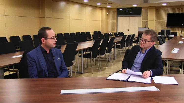2021-11-22-c-2012-gosc-inflacja.mp4