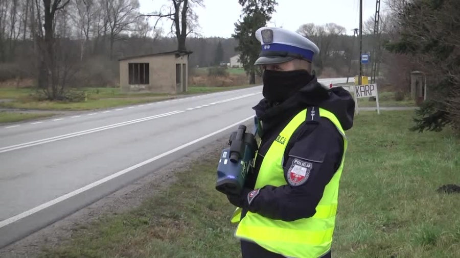 20211201-20211129-c-104-losicka-policja-przeciwdziala-emigrantom-1.mp4