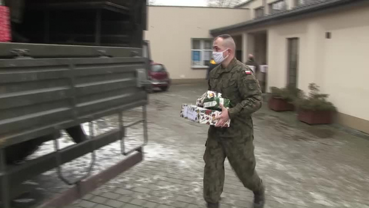 20211213-20211211-c-332-szlachetna-paczka-siedlce-smolanka-gmina-zbuczyn-1.mp4