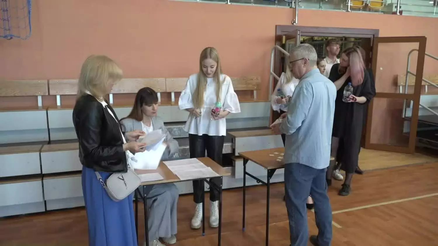 20230505-20230504-c-255-matury-2023-w-siedleckiej-samochodowce-1.mp4
