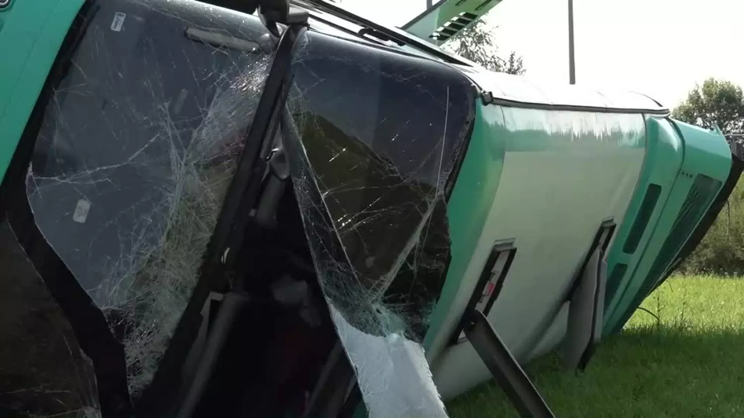 20230707-20230705-c-209-wypadek-autokaru-w-terespolu-1.mp4