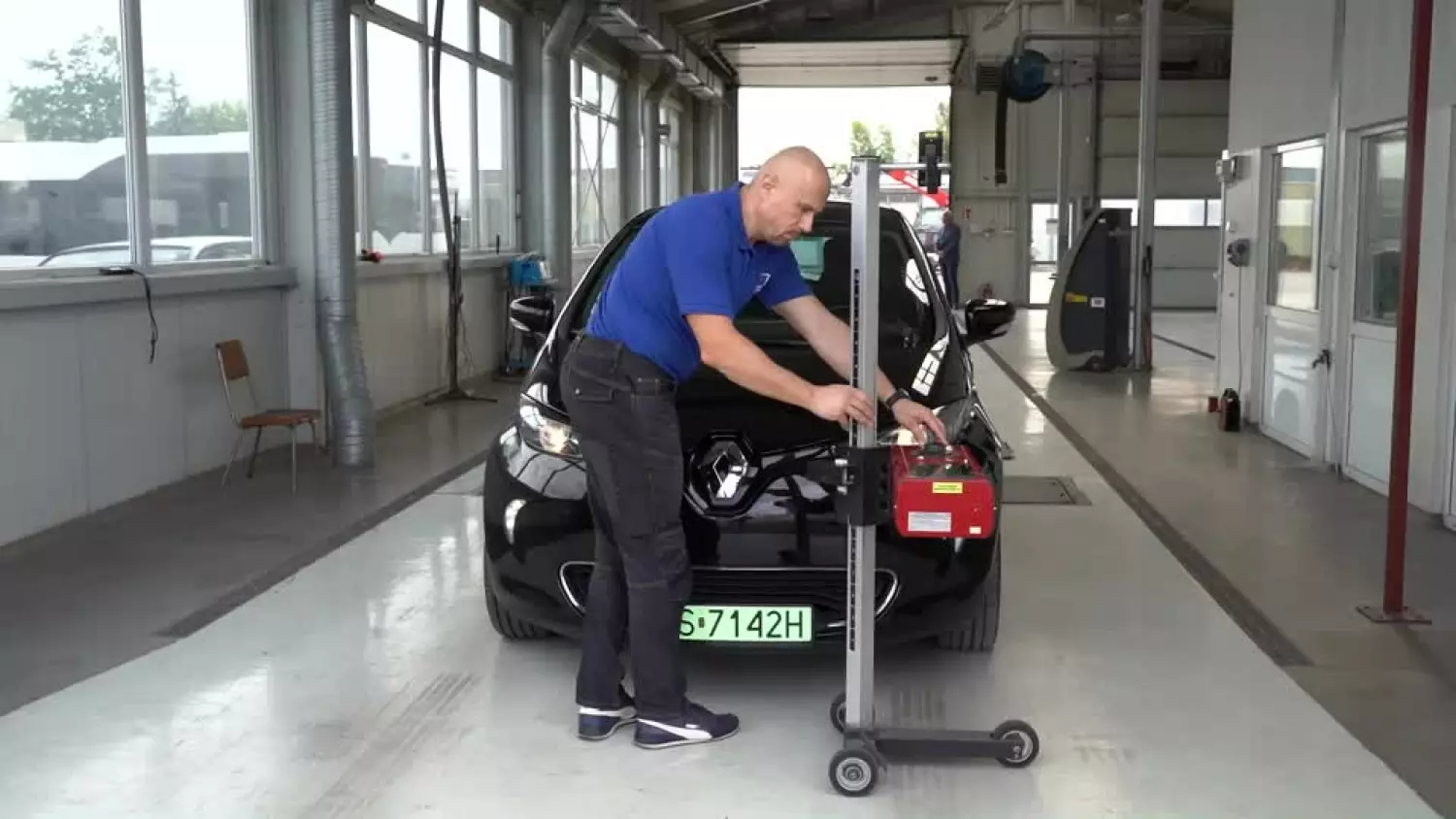 20250917-20250915-c-232-drozej-za-przeglady-techniczne-samochodow-1.mp4